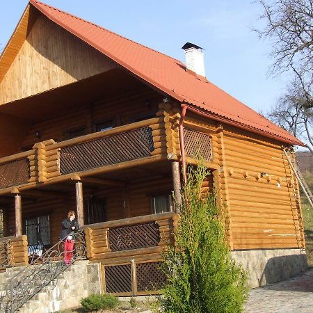 Творча Садиба Svalyava Ngoại thất bức ảnh