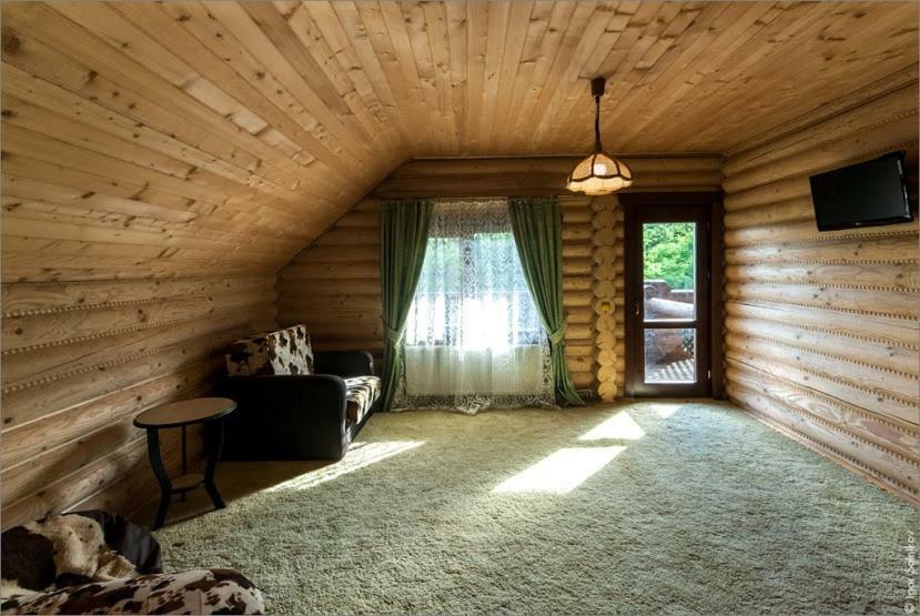 Творча Садиба Svalyava Ngoại thất bức ảnh