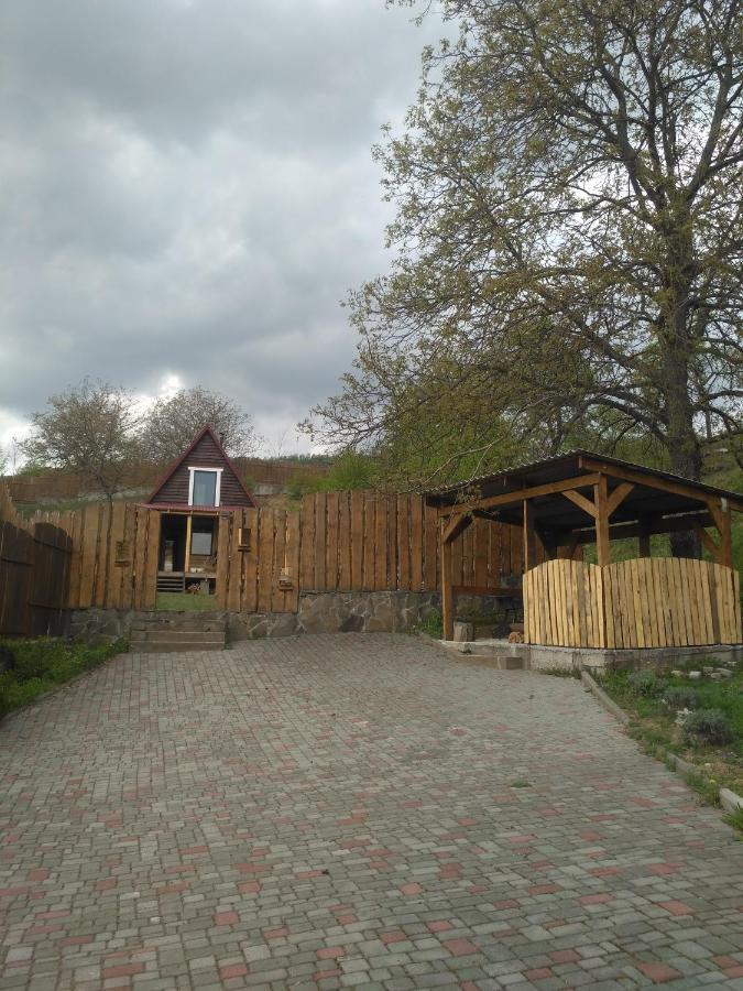 Творча Садиба Svalyava Ngoại thất bức ảnh